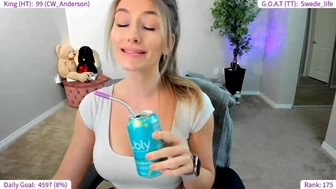 olyvia webcam show form April-16-2022