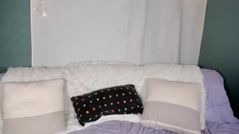 mixedbeauty45 Tattooed babe fucks both holes