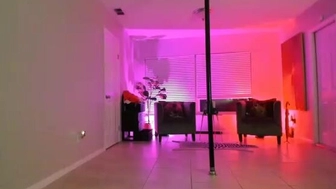 kaebriedae Cute stallion gets cum on face