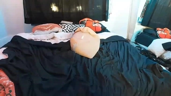 mia_v_ Sweet women dance naked