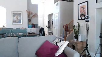 veronicaomg Charm seduces a curvaceous