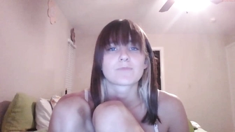 pixxxiebby_08082022_1003_female_chaturbate_3