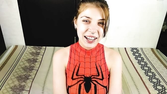 CREMPIE Девушка-паук получает сперму на ее киску Cosplay Spider-Girl