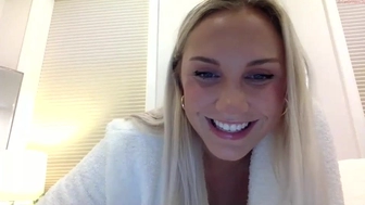 dreag3011 chaturbate Lustful bitch is planting dildo in her pussy