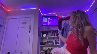 riverthecollegegirl chaturbate Gallant chika twisted holes