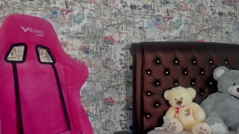 angelina_new chaturbate Cute brunette girl licks dildo