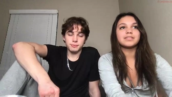 lilbabydai chaturbate Busty curvy brings herself to squirt