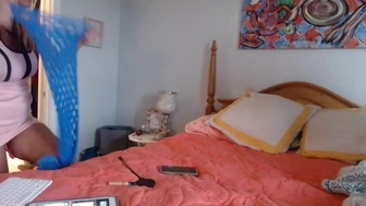 hotlantamilf411 chaturbate Beautiful bitch - deliciously jerks off her cunt