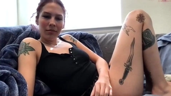 forgetmenotdrmz chaturbate Alluring woman shows vulgar essence