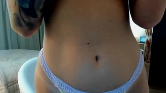 sweetndcrazy chaturbate Gorgeous passion turns on chic body