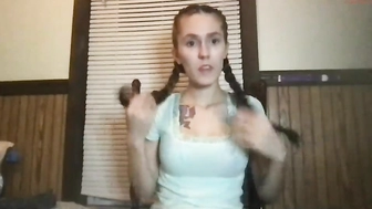 halltessa864_23082022_0831_female_chaturbate