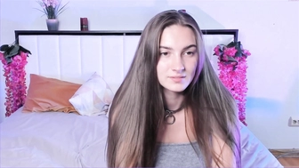 elsiehampton_23082022_0150_female_chaturbate_5