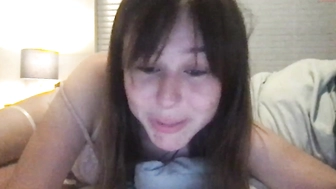 stonedsexdoll_27082022_0821_female_chaturbate