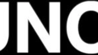 Evelyn aka evelynuncovered onlyfans delightful beauty fucks a shaved vagina