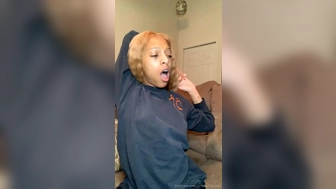 Bria Backwoods aka briabackwoods onlyfans spicy chick fucks sex toy