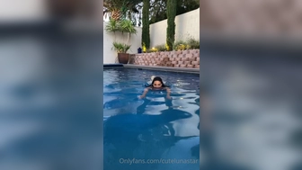 Luna Star aka cutelunastar onlyfans crazy chick masturbates both holes