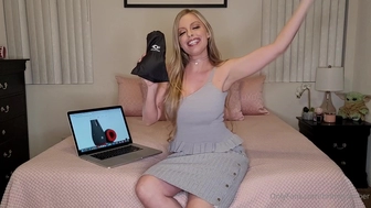 Britney Amber aka britneyamber onlyfans sexy babe fucks pussy