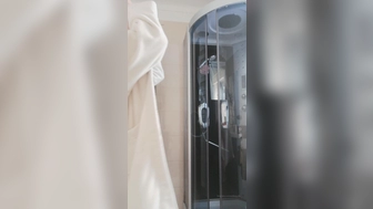 Liliana aka wildtequilla onlyfans big boobed babe dancing striptease