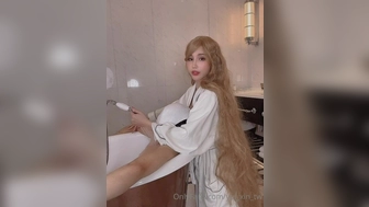 Yui Xin aka yui_xin_tw onlyfans sexy brown hair caresses shaved holes