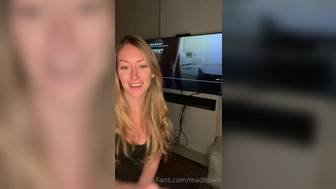 Madison Winter aka MadiTown onlyfans sexy blondes and masturbation