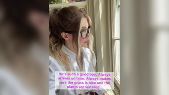 Belle Delphine aka belledelphine onlyfans hot bitch fucks herself with a phallus