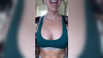 goodlordlori onlyfans  in all the cracks before losing pulse