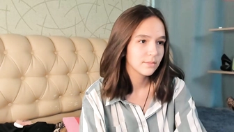 catherineandrea_02092022_1242_female_chaturbate_5