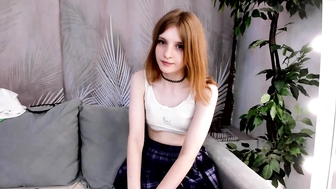 elfsong_31082022_2025_female_chaturbate_4