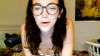 lilangel66_02092022_0455_female_chaturbate_2