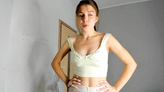 vivi_beam_29082022_1243_female_chaturbate