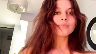 rorydiva_06092022_0500_female_chaturbate