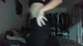 justmeandmypeach_09092022_1417_female_chaturbate_2