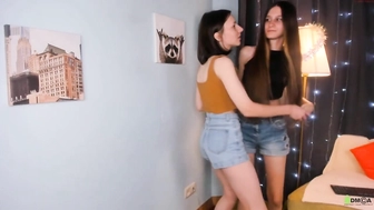 bettyneal_12092022_2040_couple_chaturbate_5