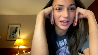 toocutetohandle chaturbate crazy doll masturbates shaved pussy