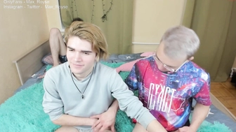 max_royse_30122021_2343_couple_chaturbate_2