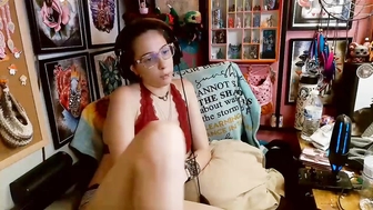 vexedpixie_05092022_1336_female_chaturbate_3