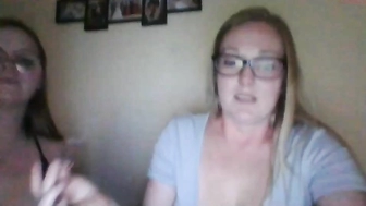 lillyemily_17092022_0618_female_chaturbate