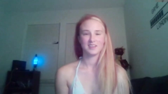 lessclothesmorefunn_19092022_0948_female_chaturbate_3