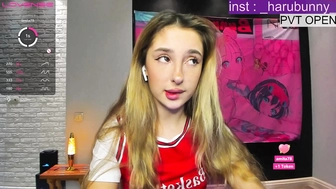 harubunny_19092022_1433_female_chaturbate