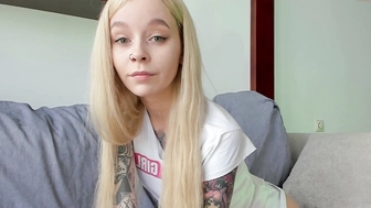 lil_mess_18092022_1200_female_chaturbate_2