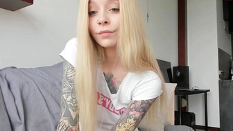 lil_mess_18092022_1200_female_chaturbate_5