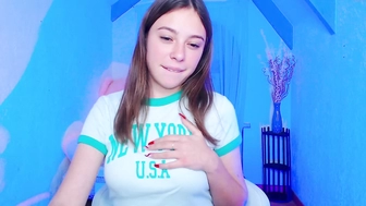 littlee_kit1y_20092022_1541_female_chaturbate_2