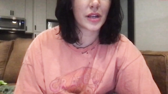 bubblygirlboss_25092022_0612_female_chaturbate_4