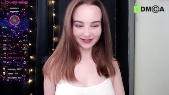 ninellflower_25092022_0951_female_chaturbate_3