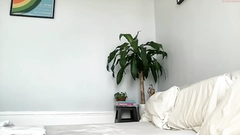 alia_black_27092022_0023_female_chaturbate_2