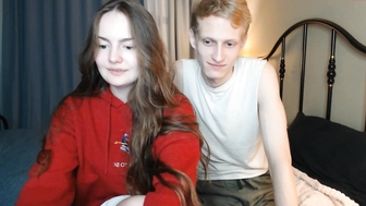 alex_jane_17092022_2247_couple_chaturbate_3