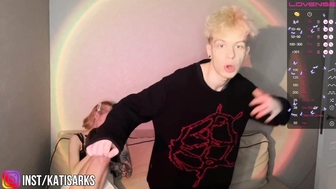 kitty_vs_world_25092022_2306_couple_chaturbate_5