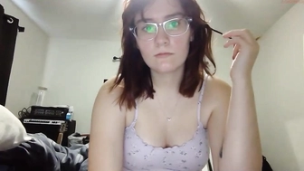 littleangel2559_15102022_1747_female_chaturbate_5