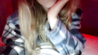 hannahannaa_07102022_1248_female_chaturbate_4