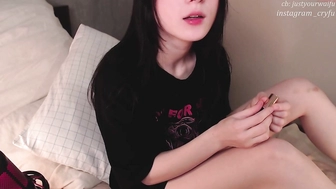 justyourwaifu_17102022_0444_female_chaturbate